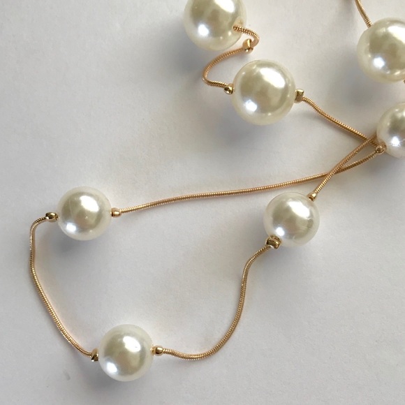 SOLD OUT Classy Long Pearl Like Chain Necklace - Picture 5 of 8